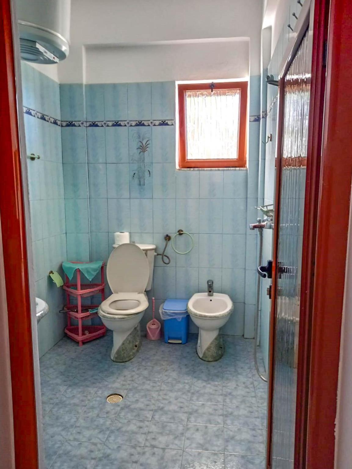 Sea View Apartments Влёра Экстерьер фото