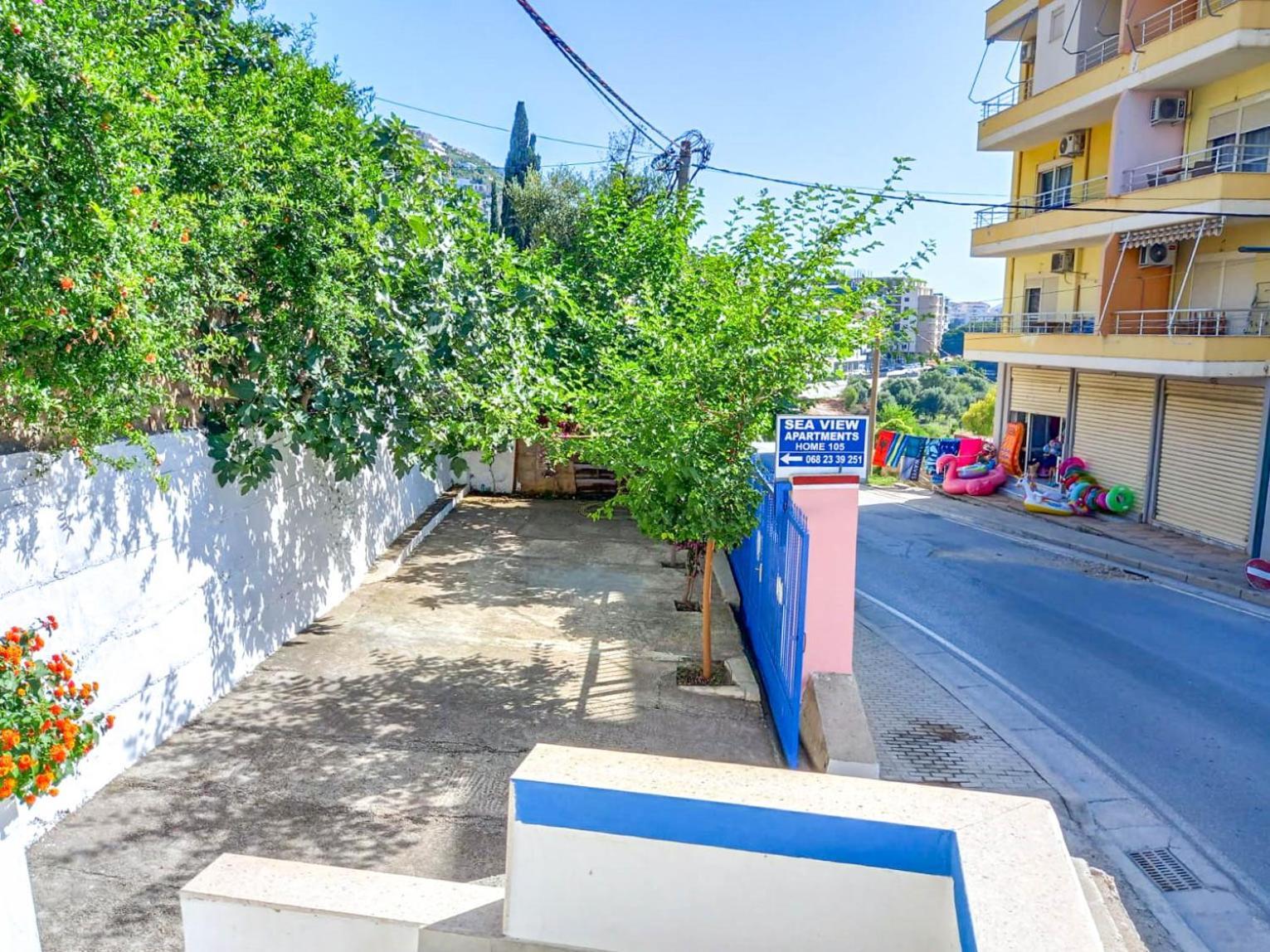 Sea View Apartments Влёра Экстерьер фото