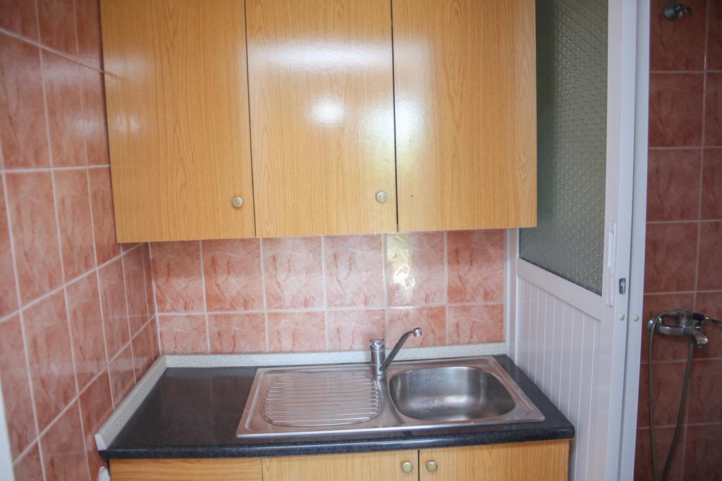 Sea View Apartments Влёра Экстерьер фото