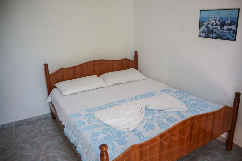 Sea View Apartments Влёра Экстерьер фото